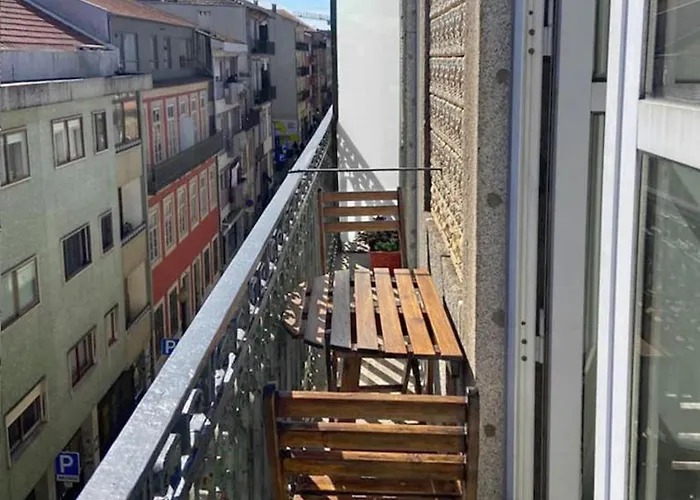 Bombarda 214 By Innkeeper * Oporto